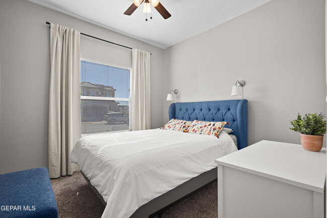 Building Photo - 14605 Christian Castle