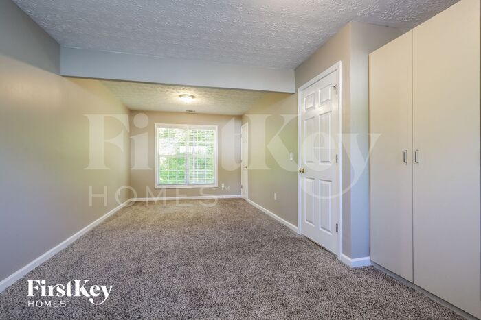 Building Photo - 5370 Princeton Oaks Dr