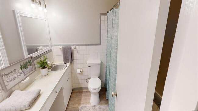 Building Photo - 2716 Forsyth Ln