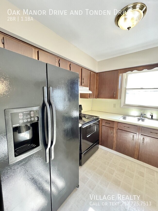 Building Photo - 188 Oak Manor Dr