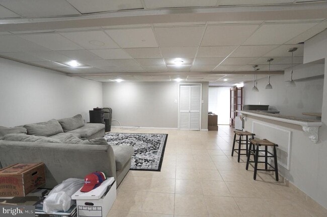 Building Photo - 2041 Greenes Way Cir