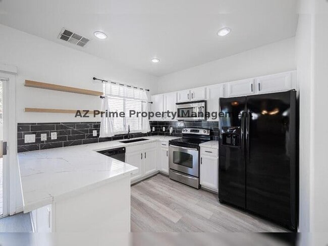 Building Photo - 4018 W Fremont Rd.