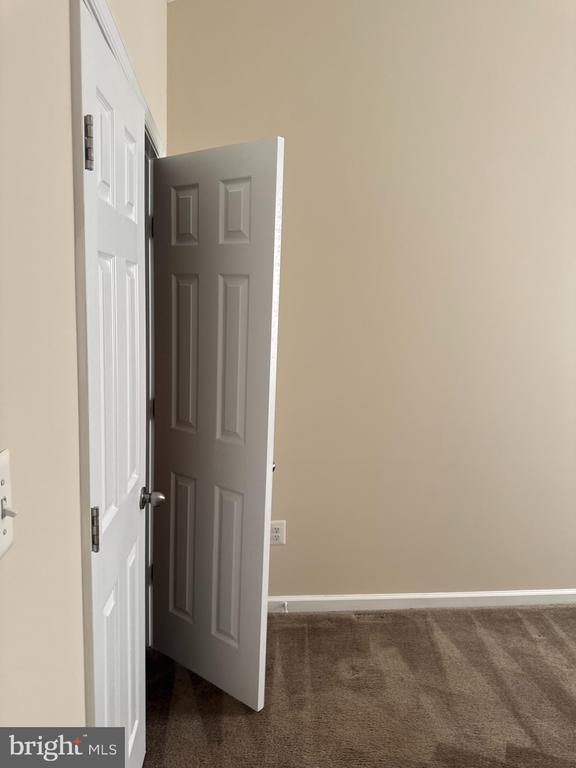 Building Photo - 6518 60th Ave