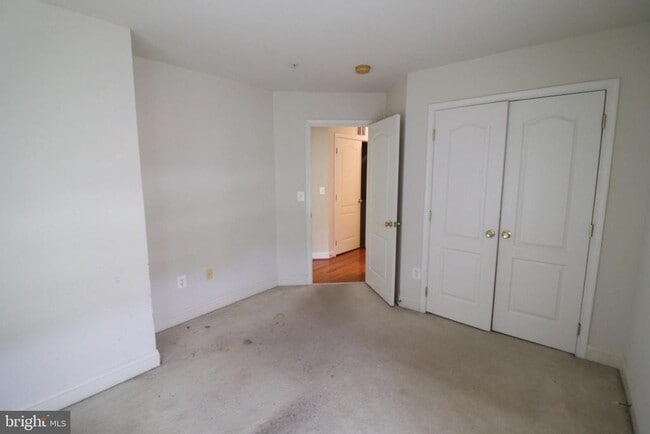 Building Photo - 7200 Phelps Hill Ct