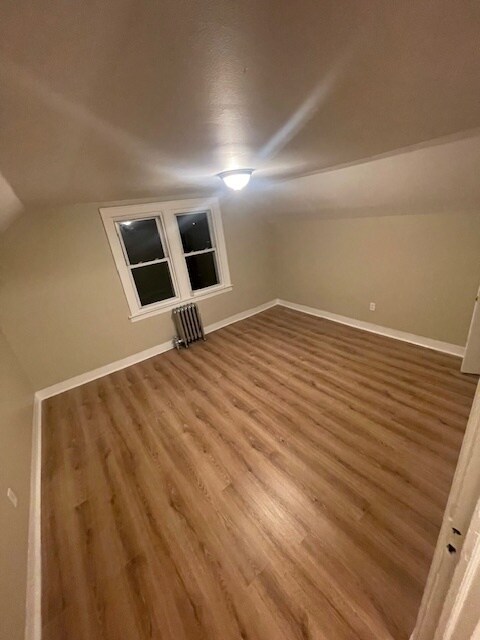 Room 3 - 18831 Dormans Rd