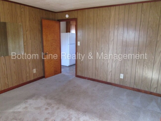 Building Photo - 7114 Mack St