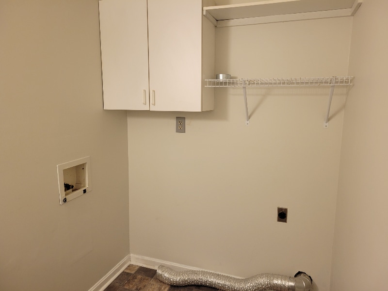 Building Photo - 6516 Six Mile Ln