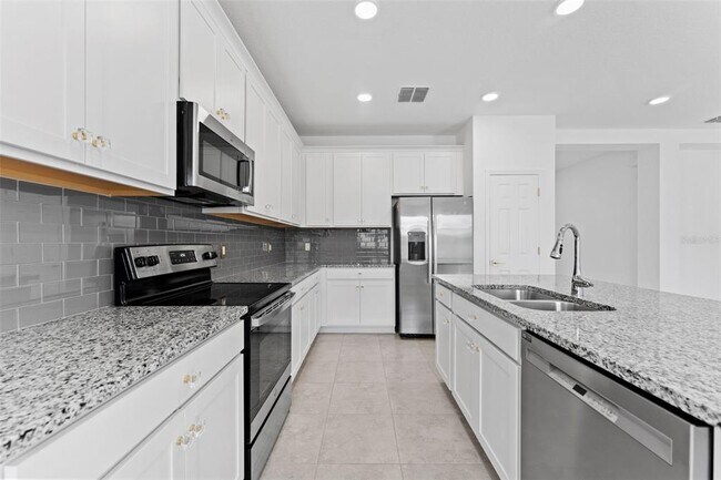 Building Photo - 32034 Sapna Chime Dr