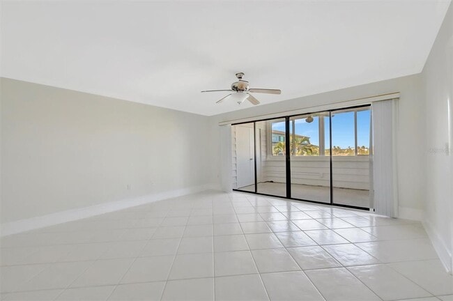 Building Photo - 9604 Cortez Rd W