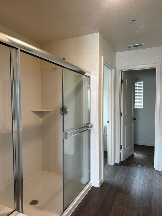 Building Photo - 5057 Star Dance Cir