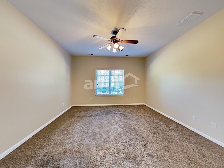 Building Photo - 7411 Appling Rain Dr