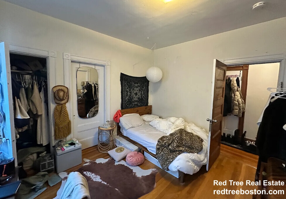 Building Photo - 174 Saint Alphonsus St