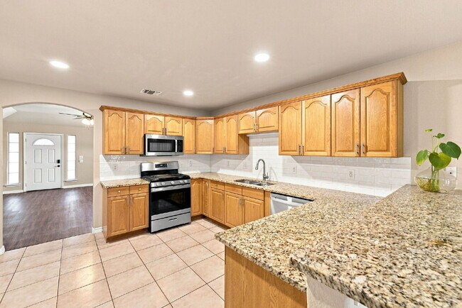 Building Photo - 11707 Jarvis Dr