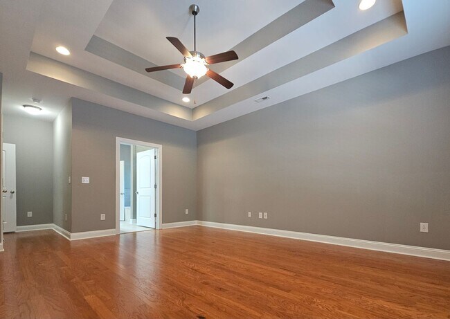 Building Photo - 9181 Abingdon Dr