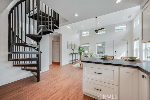 Building Photo - 127 E Foothill Blvd