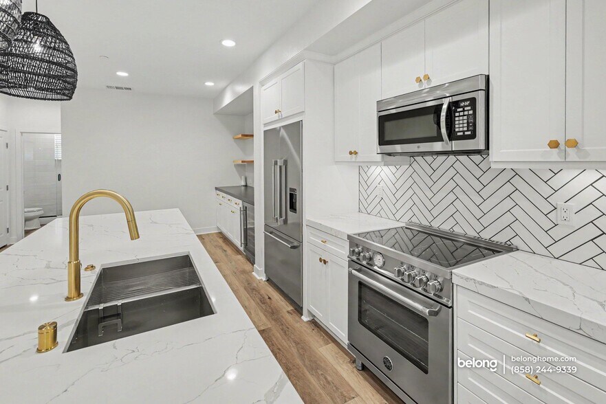 Building Photo - 1109 Makena Wy.