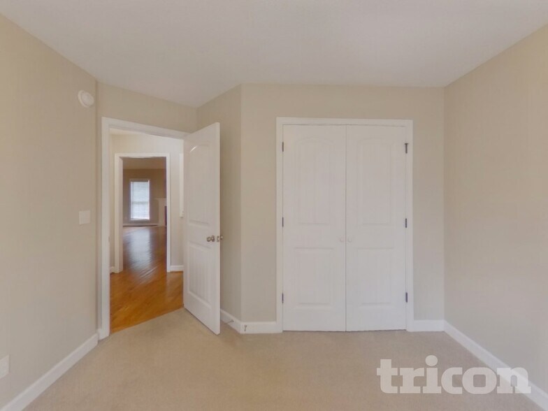 Building Photo - 623 Secretariat Dr