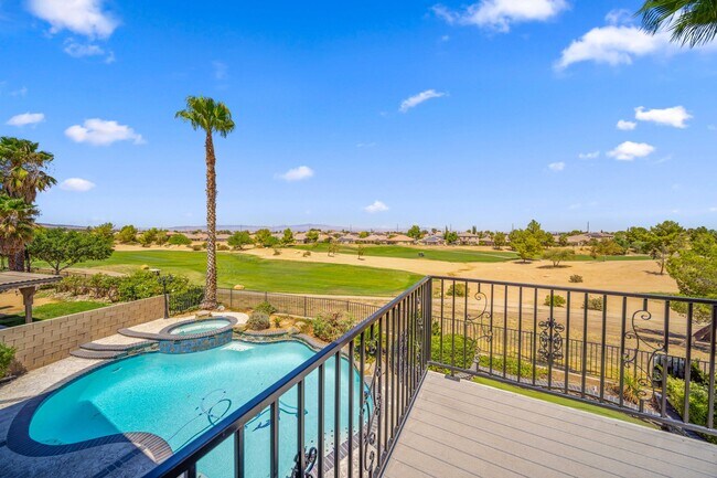 Building Photo - 3121 Club Rancho Dr