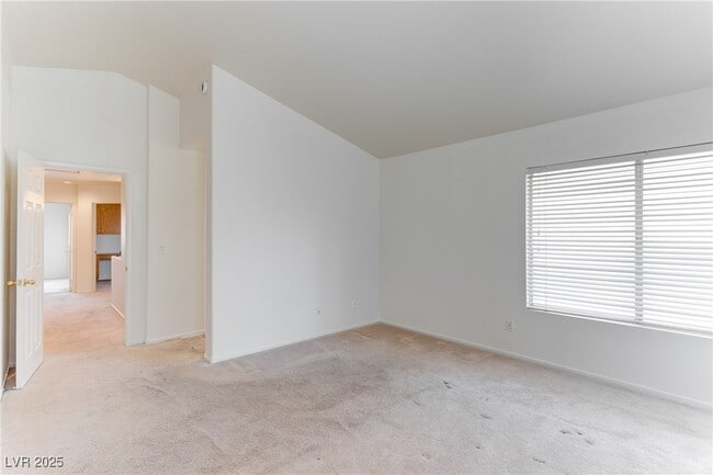 Building Photo - 313 Tuscany Ct