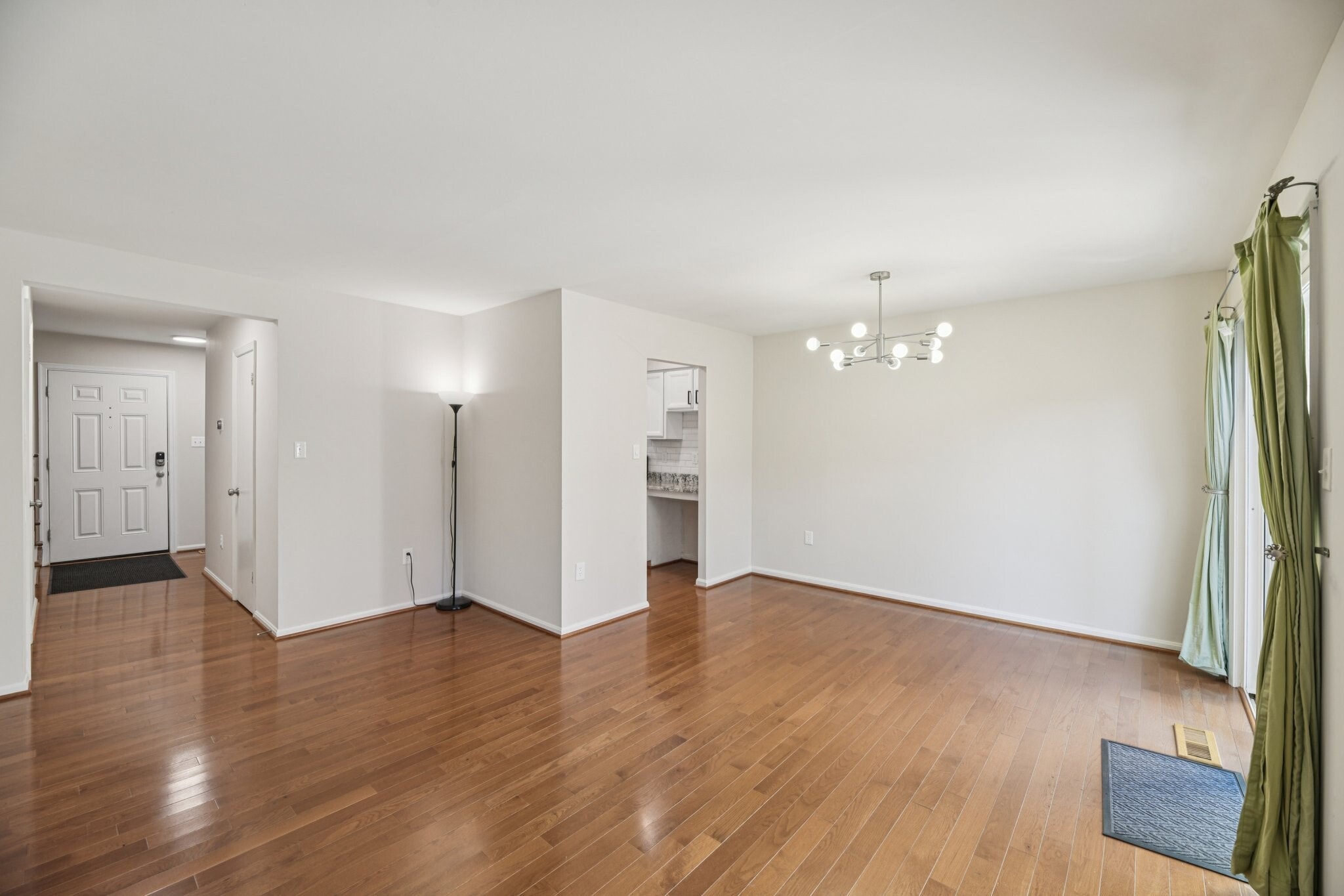 Building Photo - 9934 Longford Ct