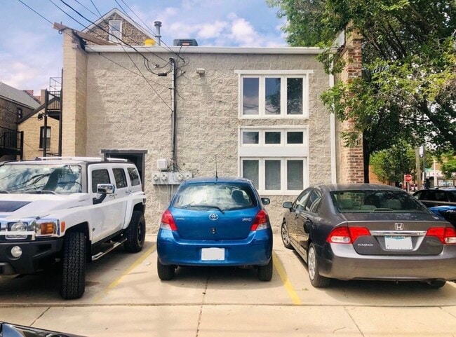 Building Photo - 1835 S Loomis St