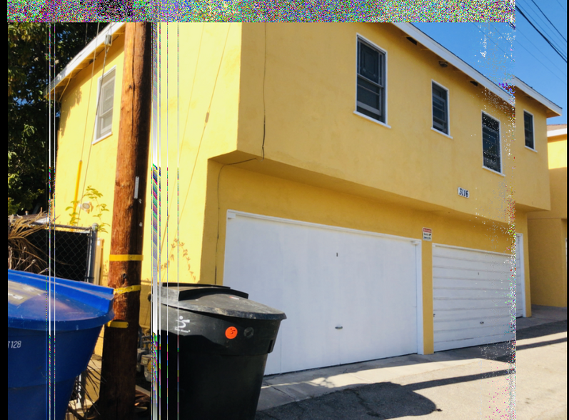 garage parking - 3120 Colorado Ave