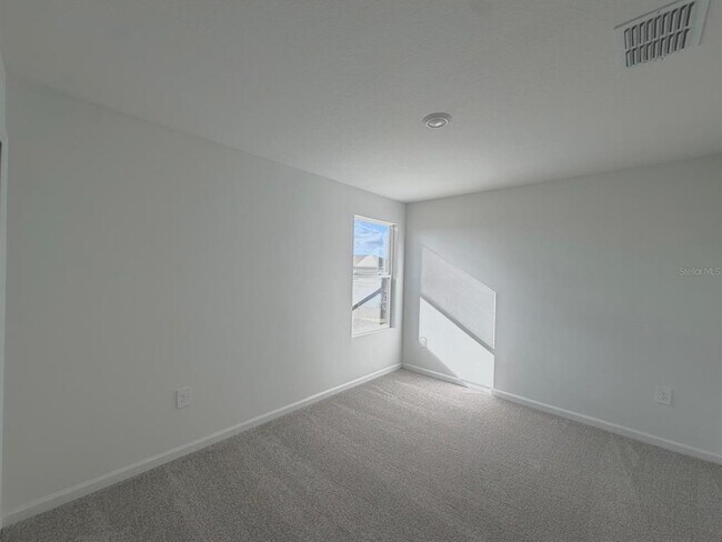 Building Photo - 2142 Chris Dr