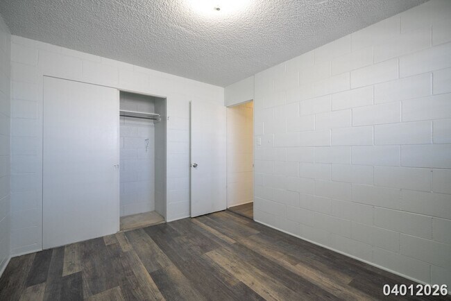 Building Photo - 617 McNeill St
