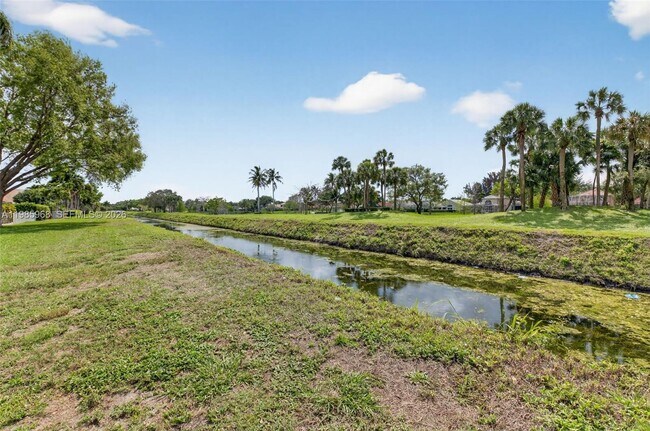 Building Photo - 7700 Monarch Ct