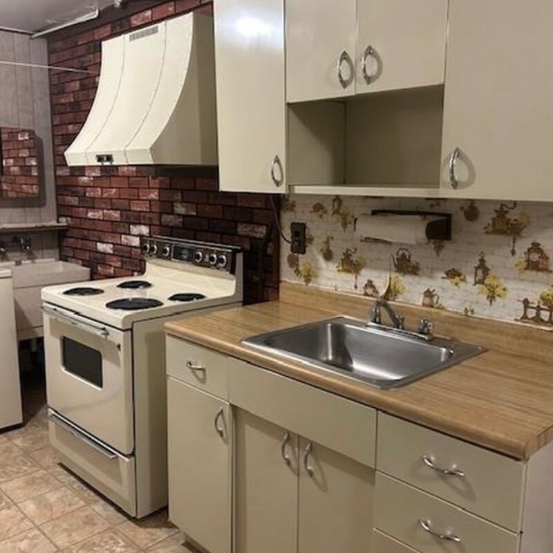 Building Photo - 109 N Washington Dr