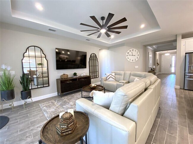Building Photo - 4520 CRESTPOINT Wy