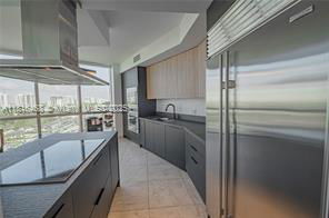 Building Photo - 18201 Collins Ave