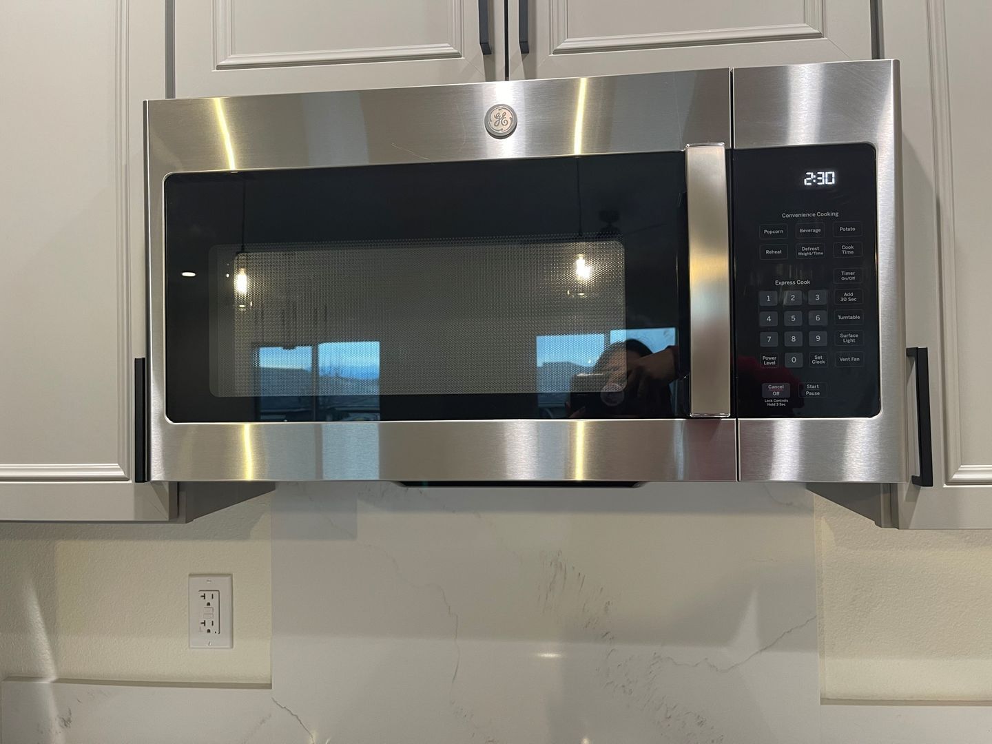 Building Photo - 2047 W Corvina Ave