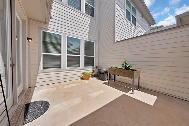 Building Photo - 7603 Tiffany Dr