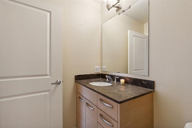 Building Photo - 1200 Main St