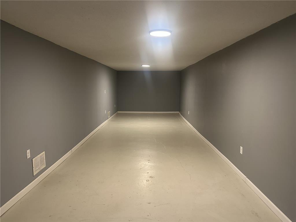 Building Photo - 1718 3rd Ave N