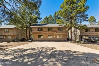Building Photo - 118 E Paseo del Rio