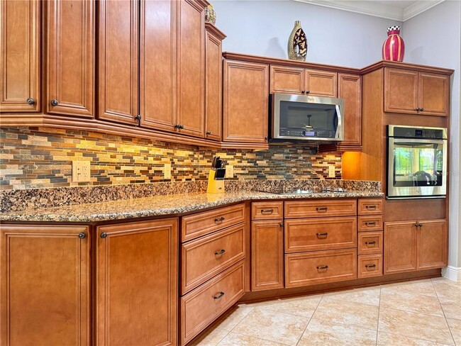 Building Photo - 4167 Victory Dr