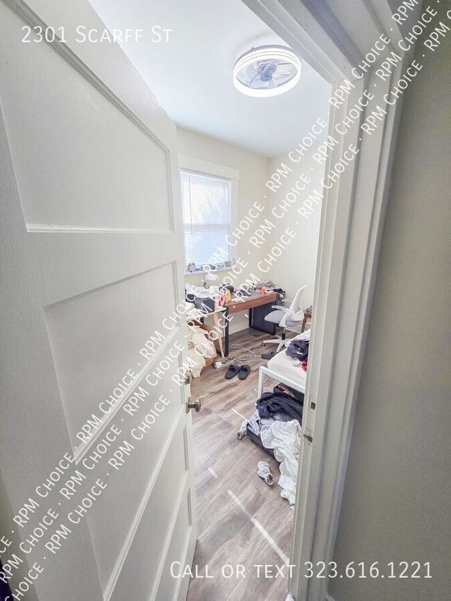 Building Photo - 2301 Scarff St