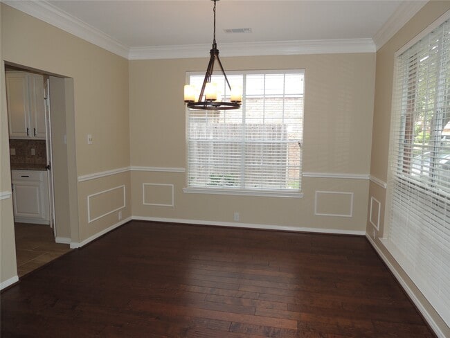 Building Photo - 1307 Westwick Forest Ln
