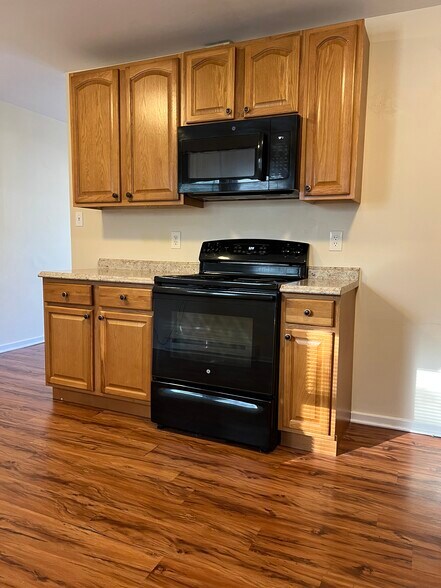 Building Photo - 508 Berkshire Ln
