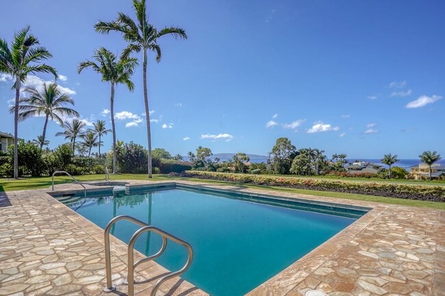 Building Photo - Beautifully Fully Furnished 2 Bed, 2 Bath ...