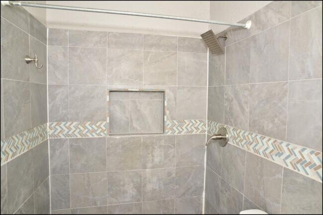 Building Photo - 2 bedroom in El Paso TX 79907