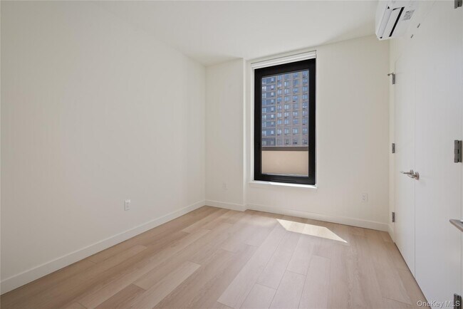 Building Photo - 15310 88th Ave