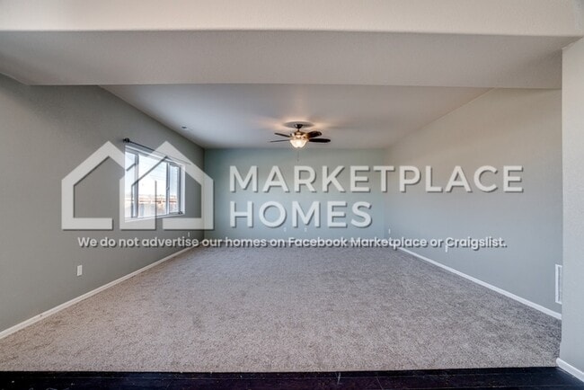 Building Photo - 9799 Desert Lily Cir