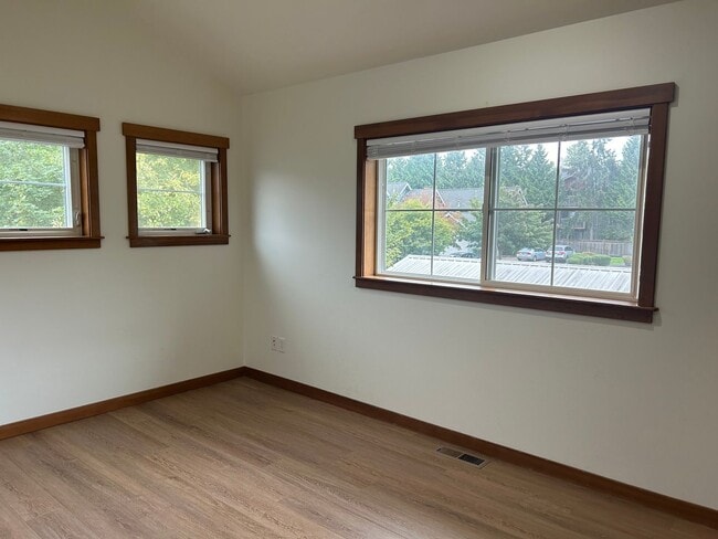 Building Photo - Spacious 3-Bedroom Condo/Townhome in Peaceful Cordata Neighborhood