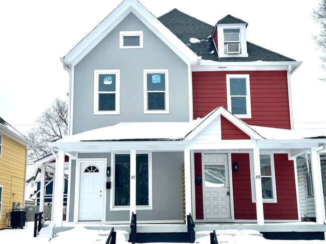 Building Photo - 47 S Lasalle St