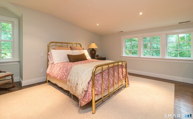 Building Photo - 36 Kingswood Pl