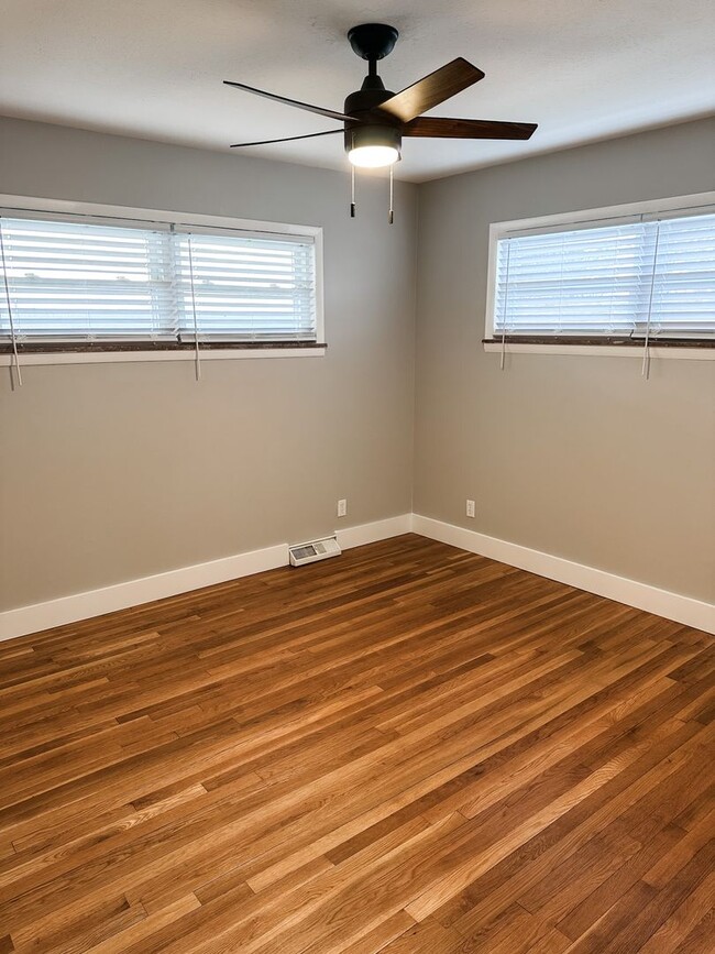 Building Photo - Beautifully Renovated 3BR Home for Rent in...