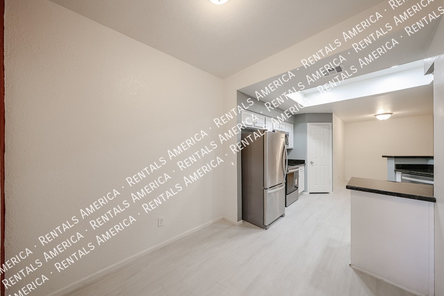 Building Photo - 101 N 7th St